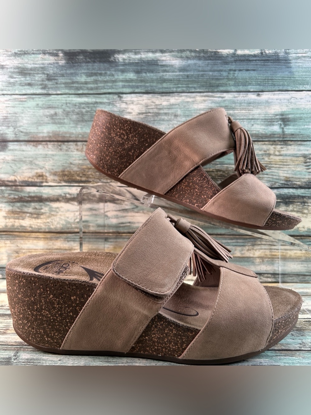 Abeo Uplift Slide Sandal Womens 8M Taupe Nubuck Leather Platform Orthotic Tassel